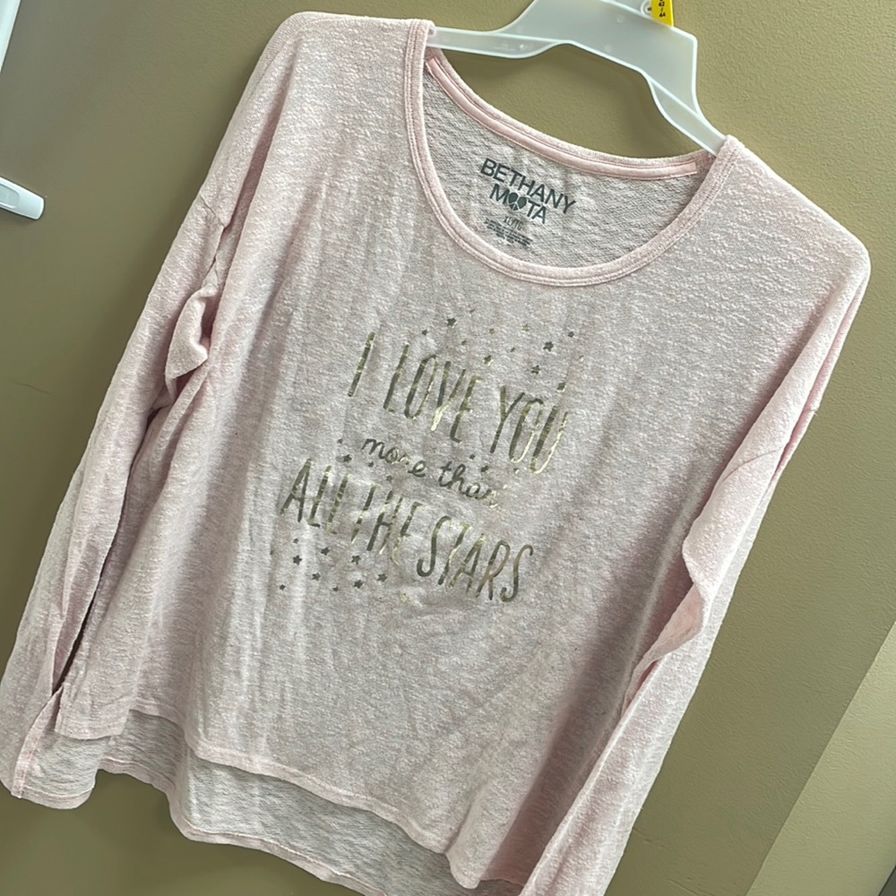 302 Bethany Mota, long sleeve shirt, size XL